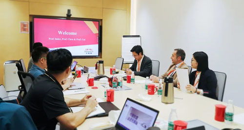 霍夫曼教授團(tuán)隊(duì)蒞臨無限極 共探前沿科技，深化技術(shù)交流合作